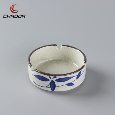 China CHAODA Smoking ashtray round blue bamboo ceramic home ashtray ashtray blue bamboo glazed shiny hot sale ceramic ashtray stocked for sale