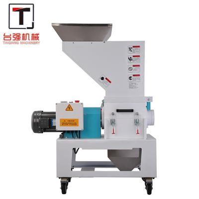 China Hot models with robotic use of industrial automatic recycling plastic crushing machine / PP / PEPlastic Crushing Machines for sale