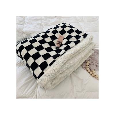 China PORTABLE hot sale best quality polyester checkerboard sherpa fleece throw blanket for winter for sale