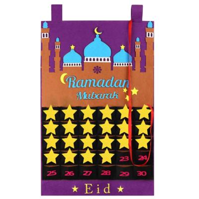 China Tranditional Eid Ramadan Mubarak Hanging Felt Countdown Calendar Activities Decorations For Kids for sale