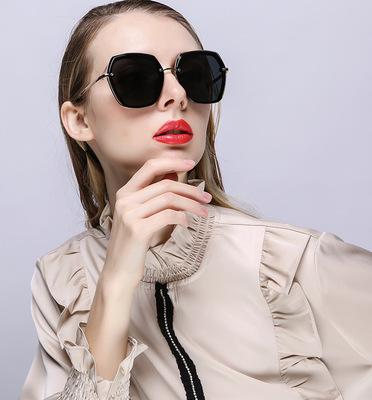 China High Quality Outdoor Women's Sunglasses 2021 Fashion Sunglasses Metal Framesunglasses Polarized Sunglasses for sale