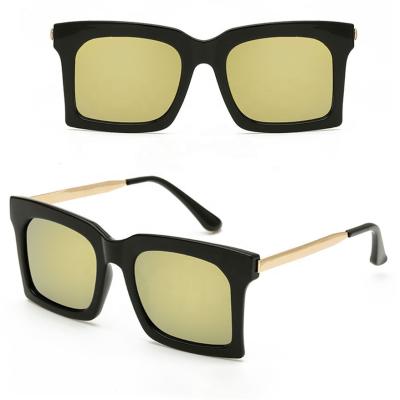 China 2021 fashion sunglasses reused plastic fashionable oversized sunglasses large frame sunglasses men and women sunglasses for sale