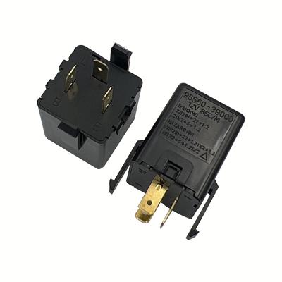 China High Quality Auto Backup Hazard Warning Relay 95550-39000 For Hyundai Accent Elantra Tiburon Sonata 12v Flasher Relay 3 Pin Hazard Light Relay for sale