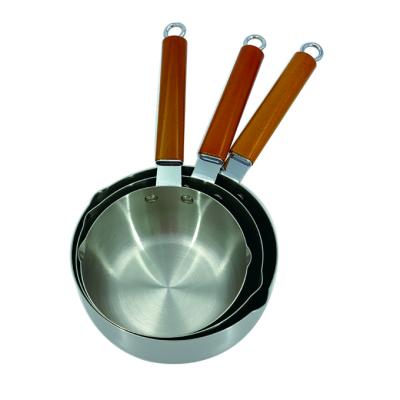 China Sustainable Casserole Traditional Japanese Stainless Steel Yukihira Cooking Pot Milk Pot With Wooden Handle for sale