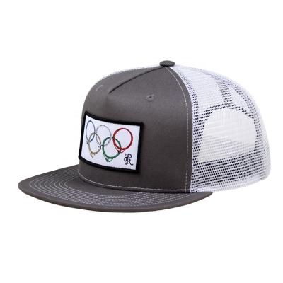 China COMMON Gray 5 Panel Trucker Hat Hat With Custom Logo Patch, Mesh Soft Flat Bill Snap Back Hat for sale