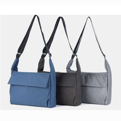 China Custom Hot Sale Fashion High Quality Sling Waterproof Cross - Casual Body Shoulder Bag Messenger Bag Men With Logo for sale