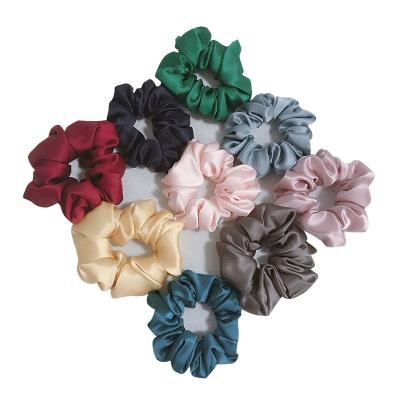 China Fashion Women Shape 100% Silk Scrunchies For Hair Ties Ponytail Holder Pure Silk Hair Bands 100% Silk Hair Scrunchies for sale