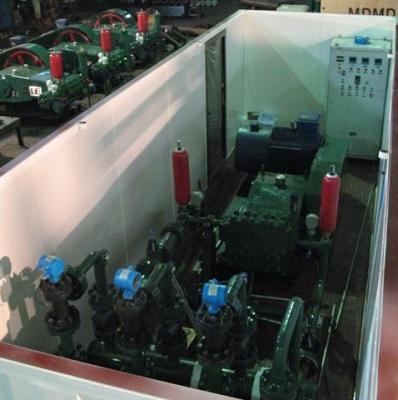 China 37KW, Flow 1-3m³/H, 25Mpa Boosting Pressure,  40Mpa Discharge Pressure Booster Pump For Oil Field Movable Injection for sale