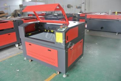 China Low Cost Co2 Laser Cutting Machine , CNC Laser Engraver Machine 6090 for sale