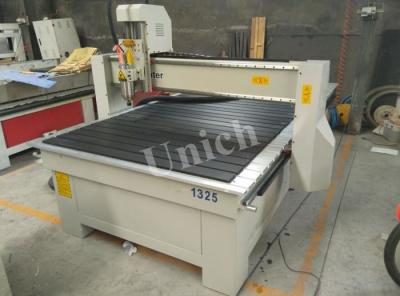 China Spindle color support Wood CNC Router Machine customization 1300*2500mm for sale