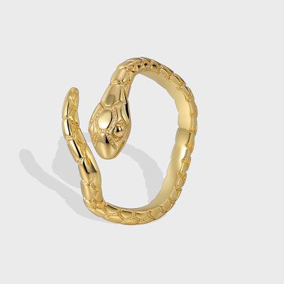 China Simple Cobra Women's CLASSIC Exquisite Jewelry Personality Ring Brass Plated 18K Gold Ring Serpentine Rings Factory Wholesale for sale