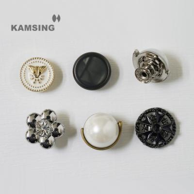 China Custom KAMSING- Dry Cleaning Fancy Garment Zinc Alloy Flower Shape With Color Enameled Coating Metal Gold Color Snap Buttons for sale