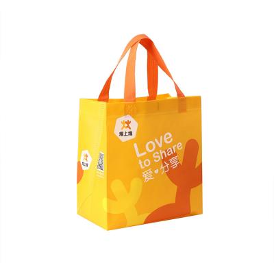 China Reusable Bags Custom Logo Non Woven Shopping Bags Eco - Friendly for sale