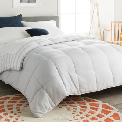 China China Product 400gsm Soft White Down Comforter Hotel Duvet Insert Down Comforter for sale