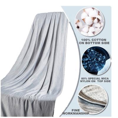 China Anti-pilling cooling blanket Mica Nylon and breathable comfortable PE cool fabric for sale