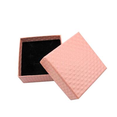 China Custom Printed Luxury Environmentally Friendly Donut Jewelry Cardboard Kraft Round Paper Packaging Shipping Box for sale