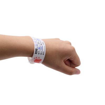 China Gently enough to avoid harm to peel off FTGO O1 Factory Supply Disposable PVC Write-on Patient ID Wristbands for sale