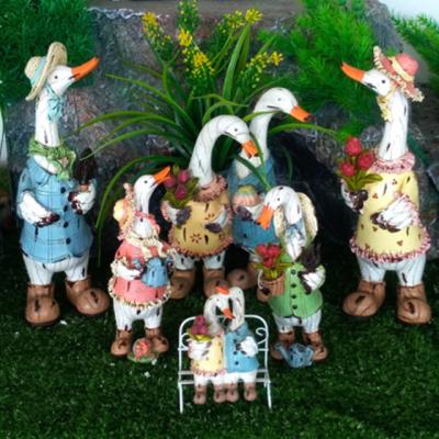 China China Medium Cartoon Resin Animal Crafts Other Garden Ornaments Home Decoration for sale