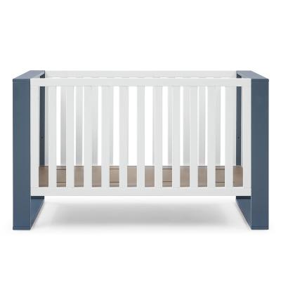 China Eco-Friendly Modern Newborn Crib Baby Crib Furniture Solid Wood Baby Hutch for sale