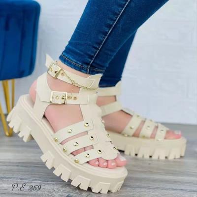 China Fashion Trend Gladiator Platform Women Sandals 2022 Summer Fashion Women Chunky Beach Sandal Pu Comfortable Shoes for sale