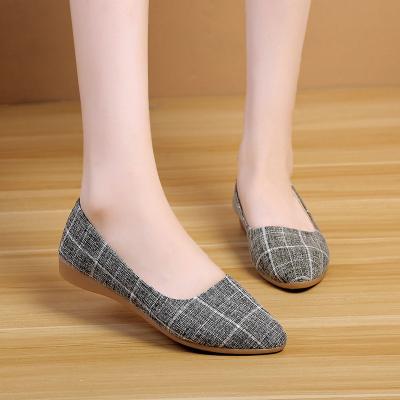 China Flat Ladies Leather Shoes Loafer Flat Shoes For Women Low Price Women's Flats for sale