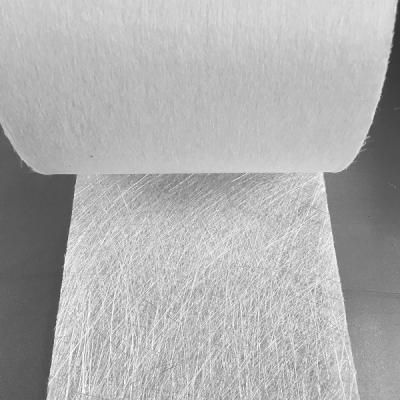 Chine Le polyester renforcé antiusure Mat Roll 200g a coupé le tapis combiné de fibre de verre de brin à vendre