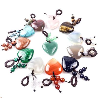 China FASHIONABLE Crystal Heart 25MM Natural Stone Love Gemstone Healing Key Chain Pendant Crystal Gemstone Beads Key Chain Ring for sale