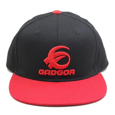 China Custom COMMON Embroidery Logo Elastic Closed Closure Fitted Snapback Hat for sale