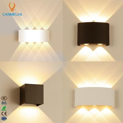 China 1- Canmeijia Up Down Wall Light para jardín impermeable e iluminación interior/exterior en venta