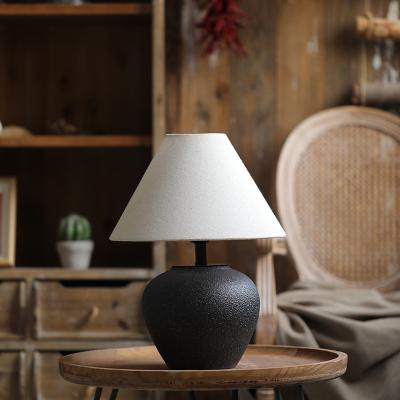 China Low price Hot sale black new modern luxury style ceramic table lamp Very bottle shape three pieces as one set for sale