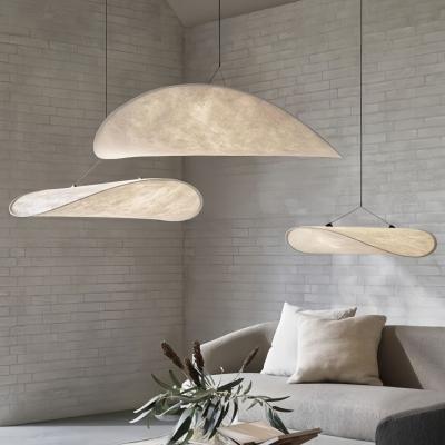 Cina Design Decorative Lights Modern Simple Silk Fabric LED Cloud Lamp Restaurant Bedroom Flying Saucer Pendant Light in vendita