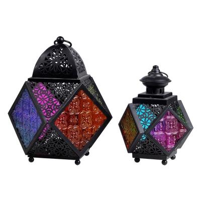 중국 Moroccan Vintage Metal Candle Lantern with Colored Glass Antique for Indoor and Outdoor Garden Decor 판매용