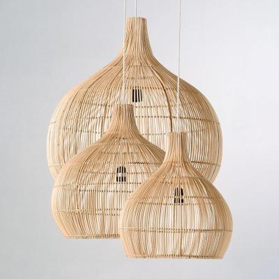 China Natural rattan hanging lamp Material Handwoven Rattan Lampshade China Supplier Wholesale Wicker Candle for sale