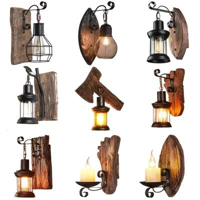 Κίνα Natural Solid Wood Industrial Vintage Wooden Wall Sconce for Home Bar Corridor Decoration προς πώληση