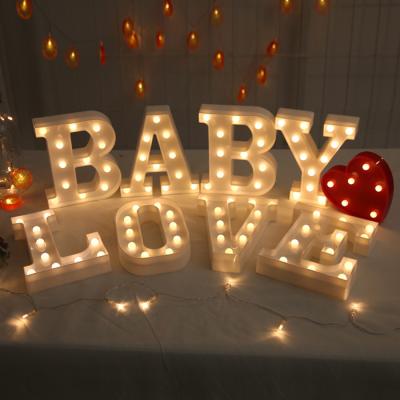 China Acrílico plástico 3D Marquee Electrónico Signos Mini Decorativo LED Letras del alfabeto para la pared en venta