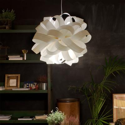 中国 Nordic Restaurant Pendant Lamp with Personality and Handmade Wood in Simple Modern Design and Lighting Solutions Service 販売のため