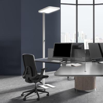 Cina Dimming Type Touch Dimming Lampen Design Nordische LED Floor Panel Light for Office Work Side in vendita