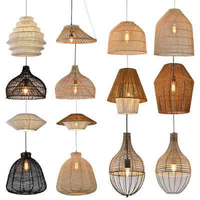 China Farmhouse Design Teahouse Home Decor Wooden Pendant Lamp with 15lm/w Luminous Efficiency for sale