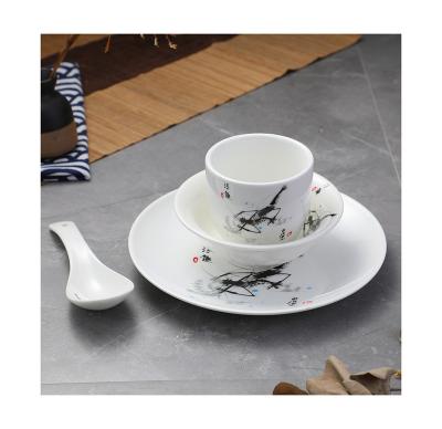 China Sustainable Quality Hotel Restaurant Dish Dinnerware Sets White Porcelain Dinnerware Set for sale