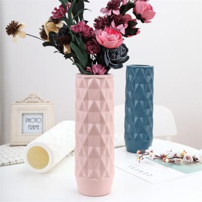 China Plastic flower vase wedding the high quality cheap fashionable minimalist home decoration wholesale for sale