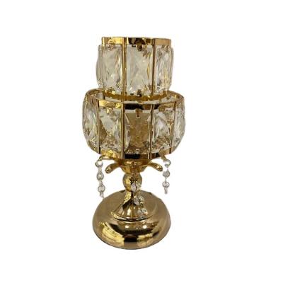 China China manufacturer cheap high quality practical home decoration dinner table gold candlestick holder for sale