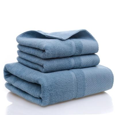 中国 Cotton Plain Bath Towels 40s Absorbent Solid Three Pieces All-Season 販売のため