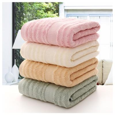 Cina 30 cotton 70 bamboo charcoal fiber good quality ex-stock available wholesale couple bath towel customized label in vendita