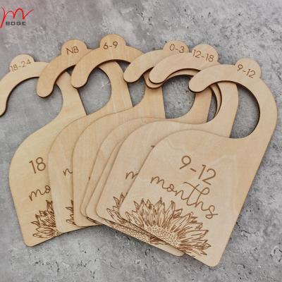 China Nature Wood Factory ODM/OEM Gift Newborn Baby Closet Divider Set For Baby Clothes for sale