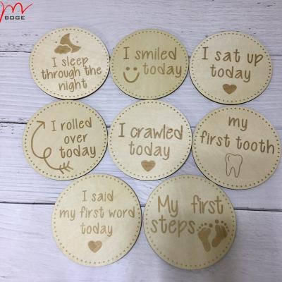 China Home Decoration Baby Gift New Mom's First Holiday Milestone Holiday Baby Shower Wooden Gift for sale