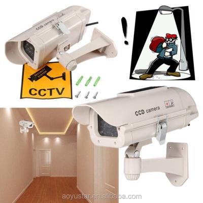 China Outdoor Solar Powered Cctv Dummy Waterproof/Waterproof Fake Bullet Camera With Flashing Light for sale