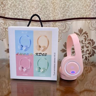 China Good Quality Perfect Sound Children's Headphones Led Stereo Wireless Headset for sale