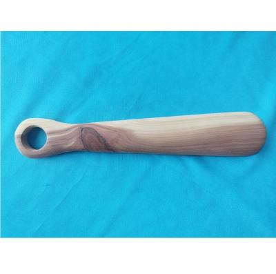 China Shoe Helper Shoe Horn LM-SH903 wholesale custom cedar wooden shoe horn for sale