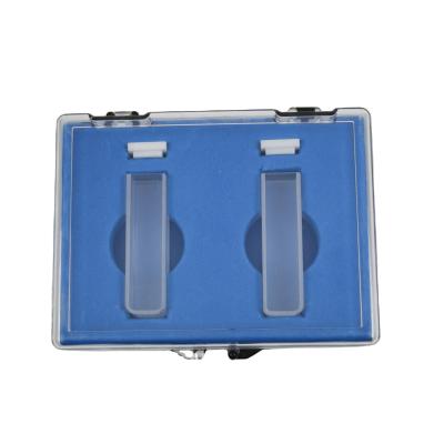 Chine PEAK Instruments Laboratoire spectrophotomètre 1 cm Cuvette de quartz avec 3,5 ml de volume à vendre