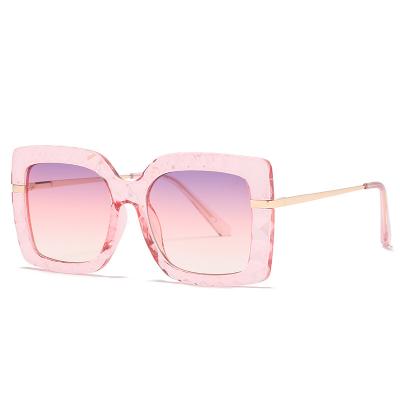 China New 5805 Fashion Sunglasses Square-frame Diamond Shaped Sunglasses European&American Fashion Ladies Anti-blue Light Spring Hinge Glasses for sale